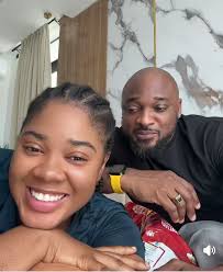 Singer, Pheelz shares his mum's excitement after cútting his dreadlocks