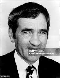 57 Lloyd Pearson Stock Photos, High-Res Pictures, and Images