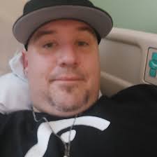 🧐 Ever wondered how the lift bridge works? 👀 Come up the tower with me &  meet Ken, one of our Port Stanley bridge operators with all the 411 ℹ️ 🎥  Watch