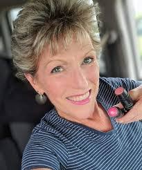 Debra Whittaker's Instagram, Twitter & Facebook