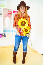 30 Creative Diy Halloween Costume Ideas Diy Halloween Costumes For Women Halloween Costumes For Work Work Appropriate Halloween Costumes