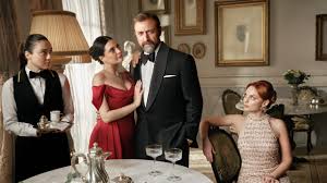 Kral Kaybederse Dizisi Bug&uuml;n Ekranda, Ertesi G&uuml;n Netflix'te