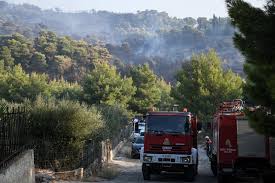 Η περιφέρεια ανατολικής μακεδονίας και θράκης (παμθ) είναι μία από τις περιφέρειες της ελλάδας. Fwtia Sth Nea Makrh Stis 2 17 Th Nyxta Emprhsmo Deixnoyn Ola Ta Stoixeia Ellada Iefimerida Gr