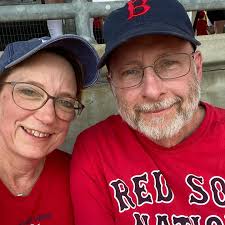 Becky Bayne's Instagram, Twitter & Facebook