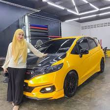 Bisa di bilang sama dengan harga honda jazz agustus 2019. Kerap Dilihat Menaiki Kenderaan Mewah Yang Berbeza Ini S3narai Harga Dan Jenis Kenderaan Yang Dimiliki Syahmi Sazli Geng Dedah