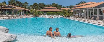 Camping Ile De Re 4 Etoiles A Sainte Marie De Re En Charente Maritime