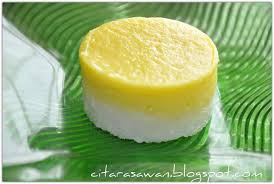 Satukan telur, gula, tepung, santan, garam dan pewarna. Pin Di Makanan Malaysia Resipi