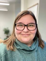 🦠 Virus-kommunikasjon og nytenkning 🦠 Jeg tenker som følger; nå gjelder  det at vi alle tar kollektivt og solidarisk ansvar for samfunnet vårt som  helhet, for å flate ut korona-smittekurven over tid