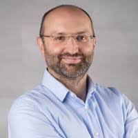 600+ perfis com “Iadanza”