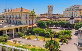 A fost răspuns • verificat de expert. Tabere Franta 2020 Tabere Franceza Tabere Internationale Paris Nisa Antibes Cannes