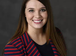 AdventHealth Waterman Recognizes Nurse Charles Buckhannon with DAISY Award 