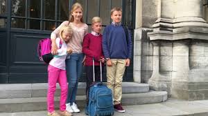 Prinz emmanuel léopold guillaume françois marie von belgien wurde am 4. Prince Emmanuel Of Belgium Heads Back To Eureka School Hello