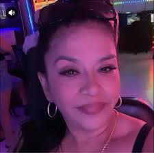 After Oscar De La Rosa with La Mafia paused his Corpus Christi concert to  ask for prayers, he dedicated and performed a special song to those who  lost their lives in Friday's