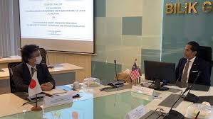 He attended university college london. Courtesy Call By Ambassador Oka On Y B Tuan Khairy Jamaluddin Minister Of Science Technology And Innovation Embassy Of Japan In Malaysia
