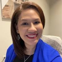 Sara Duran's Instagram, Twitter & Facebook