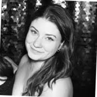 Chelsea Haggerty's Instagram, Twitter & Facebook