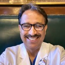 Berlin Diaries: Visit to Charlie Checkpoint @visitberlin was surreal. Until  1989, it was the flashpoint & border Beth East & West. When Berlin wall  came down, people pushed through & walked to