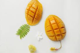 If you're still unsure about being able to cut your mango the proper way or have a lot of mangos to prep for smoothies?the national mango board also recommends cutting your fruit with a mango splitter ($15, bed bath & beyond).similar to an apple corer, the handy tool has an opening that when pressed into the mango will separate the seed from the rest of the flesh. Aha So That S How To Do It This Is The Best Way To Cut A Mango