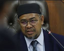 Yb dato' dr mohd khairuddin aman razali ahli. Datuk Dr Mohd Khairuddin Aman Razali Archives M Update