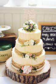 Rustic Wedding Cake Cat Lane Weddings Www Rockmywedding Dimagio Cream Wedding Cakes Wedding Cake Cat Wedding Cake Rustic