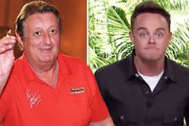 The sport is known for its big drinking culture — and in 1995 he became a pub landlord. Eric Bristow Dead Don T Blame The Boozy Darts Culture Says Friend Andy Fordham Celebrity News Showbiz Tv Express Co Uk
