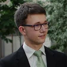 Martín Padrón (@MartinPR05)