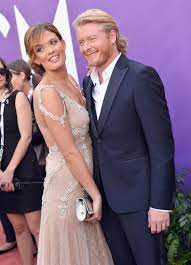 Spearking of mixing business with pleasure, two of little big town's members are married to each other! Browse Photos And Pictures Of Country Music Artists Concerts Events And Awards Shows American Country Music Awards Country Music Awards Country Music