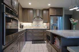 Brown Grey Kitchen Cabinets Cambria Berwyn Countertops Kitchen Remodel Kitchen Design Brown Kitchen Cabinets