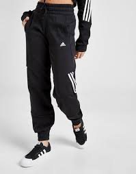 Adidas performance jogginghose »adidas sportswear badge of sport«. Adidas Jogginghose Schwarz Jd Sports