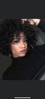 Hello everyone, My name is Amirah. I am 5'4 and I am 23 years old. I live  in Delaware and although I am not very tall I've always wanted to model, I