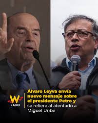 Álvaro Leyva Durán, excanciller de la...