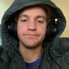 Wesley Menard (@MickMenard)