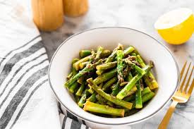 Quick And Vibrant Microwave Asparagus For The Busy Cook Recipe Asparagus Recipe Microwave Asparagus Healthy Vegetable Recipes