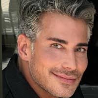 9600+ "Agrò" profiles