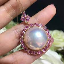 19 20mm Mabe Pearl Necklace Pendant 18k Gold W Sapphires Aaaa Mabe Pearl Necklace Mabe Pearl Gold Pendant Jewelry