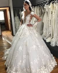 ¿qué te parecen estos vestidos en corte princesa? 30 Vestidos De Novia De Las Celebridades Mas Influyentes