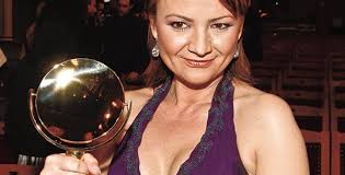 Jolana voldánová was born on january 12, 1969 in pardubice, czechoslovakia. Jolana Voldanova Uz Jsem Nechtela Byt Pani Z Televiznich Zprav Skylink Tv Magazin