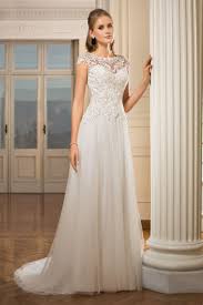 Cosmobella hochzeitskleid sind die schönsten modelle, die sie für ihren besonderen tag und schön finden, können alle diese arten von modellen cosmobella hochzeitskleid wird ihnen sehr gut in. Cosmobella Brautkleider Brautmoden Boos