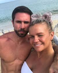 Kerry katona engaged to boyfriend george kay | mail online. Kerry Katona Engaged To Boyfriend Ryan Mahoney After Surprise Proposal Daily Star