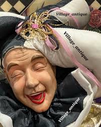 ❌فروخته شد ❌ ست ٧ عددى قديمى بانكه و جا ادويه هاى نقش برجسته، طرح كمياب ، (  از سايز بسيار بزرگ به كوچك) براى اطلاعات بيشتر و اگاهى از قيمت ها