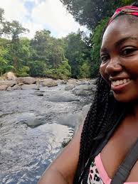 🚩 This was a scam. A few of you interacted with the account, hoping nobody  gave any private info. I don't know if it's the holiday or what but we've  had a