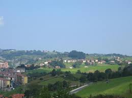 Casi todo su terreno es suelo urbano, y este hecho le convierte en el municipio con mayor densidad de población de gipuzkoa. Lasarte Oria Guipuzcoa Que Ver Y Donde Dormir