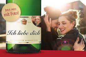 Wein sekt selbermachen und gestalten. Rotkappchen Sekt Flaschenetikett Mit Foto Gratis Gestalten Mytopdeals