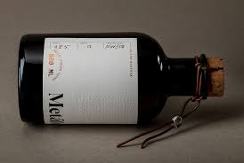 Metafora Olive Oil On Behance In 2020 Olive Oil Packaging Bottle Oils