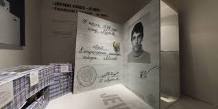 Wann ein kind jüdisch ist. Judisch Russische Einwanderung In Die Bundesrepublik Judisches Museum Frankfurt