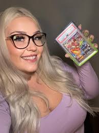 Unboxing the 2000 Pokémon Gym Challenge Card with Sabrina Trainer