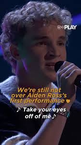 Eric's Cork accent didn't win any awards… but Kabin Crew sure did! 🏆🎶  Congrats to the Entertainment Award champs! #RTSIreland #RTSawards #VMTV