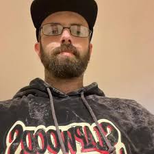 Hello! My name is Krista but I go by Rose. I just moved to right outside  the Woodlands about 3 weeks ago from Colorado. I'm trying to find groups  and people to