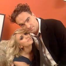 When The Big Bang Theory's Kaley Cuoco and Johnny Galecki Fell in Love |  Vanity Fair