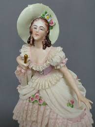 Also i have several dresden antique bowls and two small blue and white figurines. Capo Di Monte Collectibles Price Guide Porcelain Dolls Value Vintage Outfits Porcelain Dolls